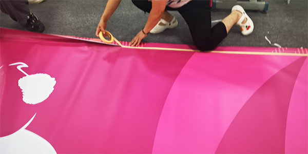 成都廣告公司噴繪布如何安裝？