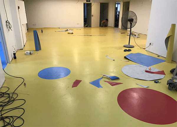 PVC地板的裝飾材料有哪些？這兩種原材料完全不同